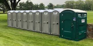 Best VIP or Luxury Restroom Trailers  in Hedwig Village, TX
